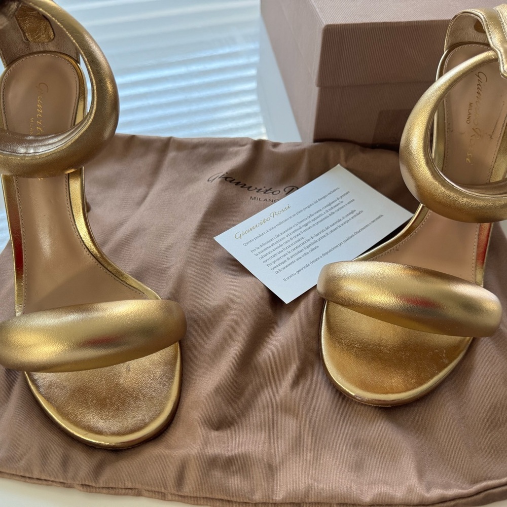 Gianvito Rossi Metallic Gold Heels